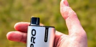 ivg pro vape in hand