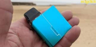 Vaporesso Xros Nano pod kit hand check pic 1