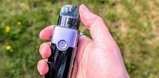 voopoo vinci e80 in hand